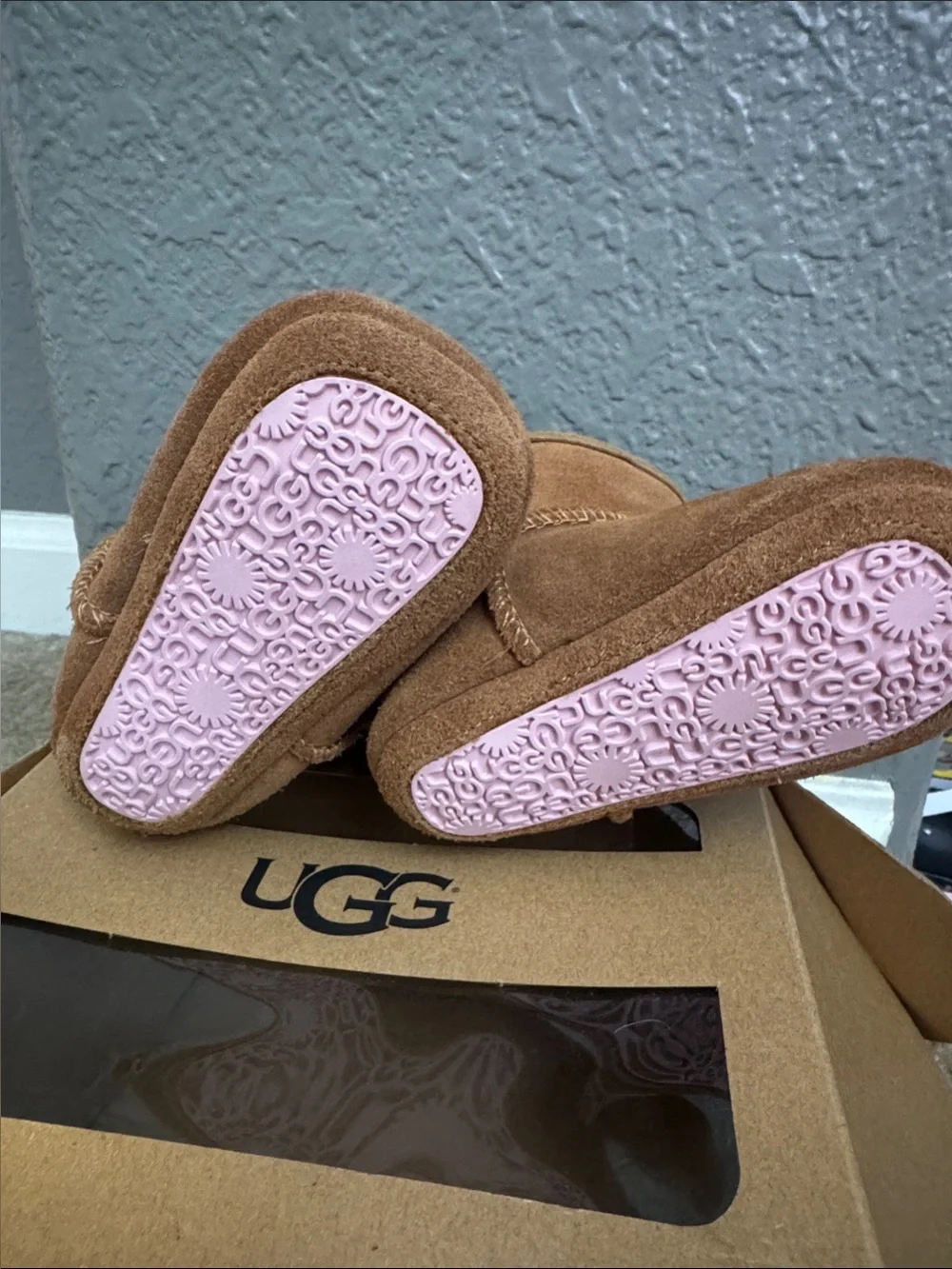 UGG chestnut suede